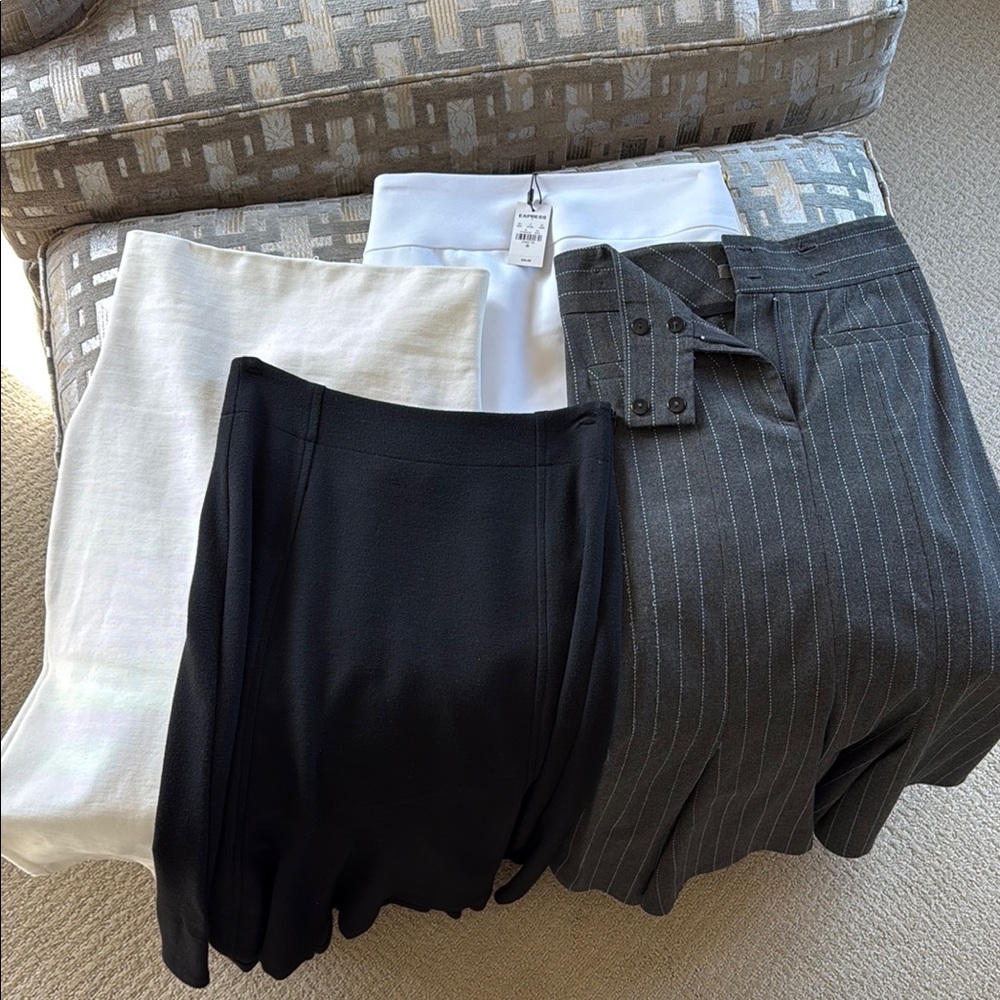 BUNDLE PENCIL SKIRTS size small